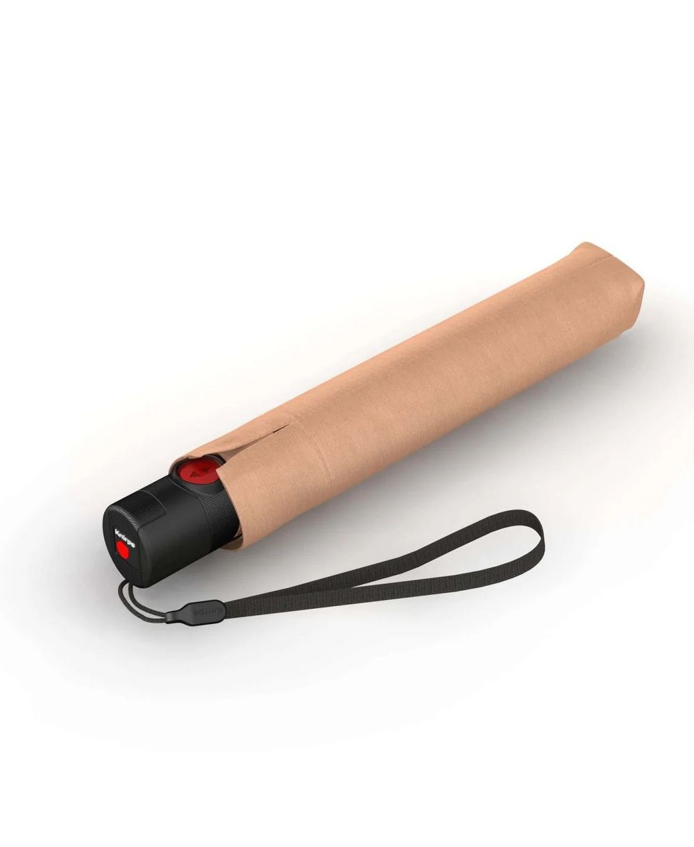 מטרייה מתקפלת Knirps U.200 בצבע אפרסק במצב סגור