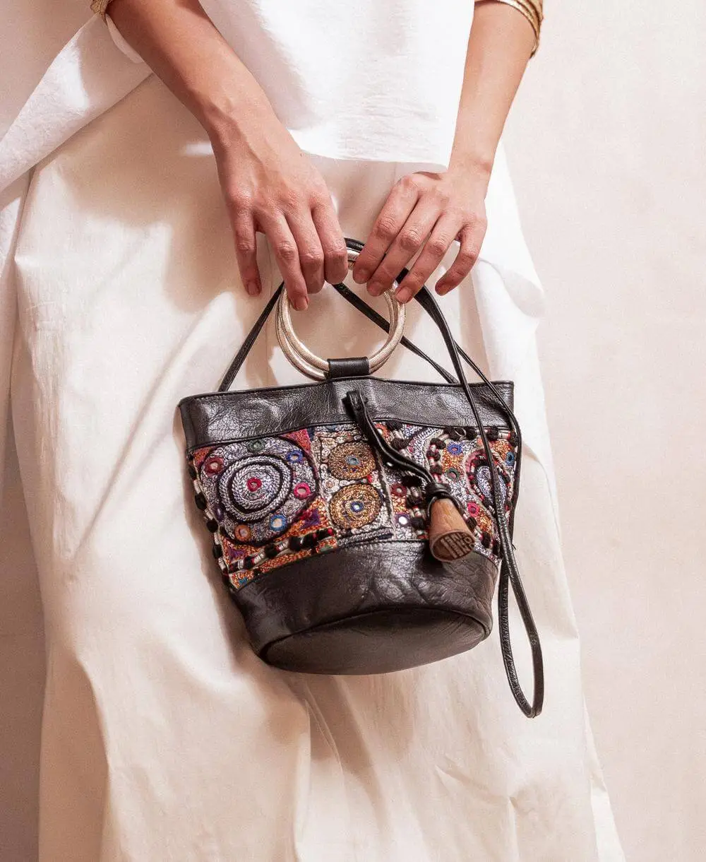 מיני תיק סיטה שחור | ONE ONE FIVE – תמונה 4