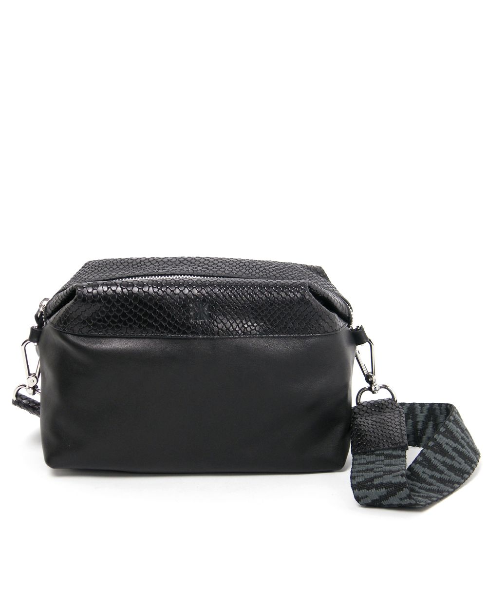 תיק צד אלכסון לנשים עיצוב נאפה דגם אנג'י סיטי עור שחור