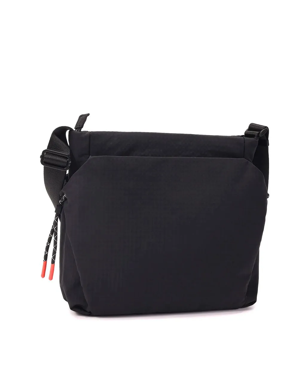 תיק לנשים MAKOTO בד שחור | Hedgren – תמונה 4