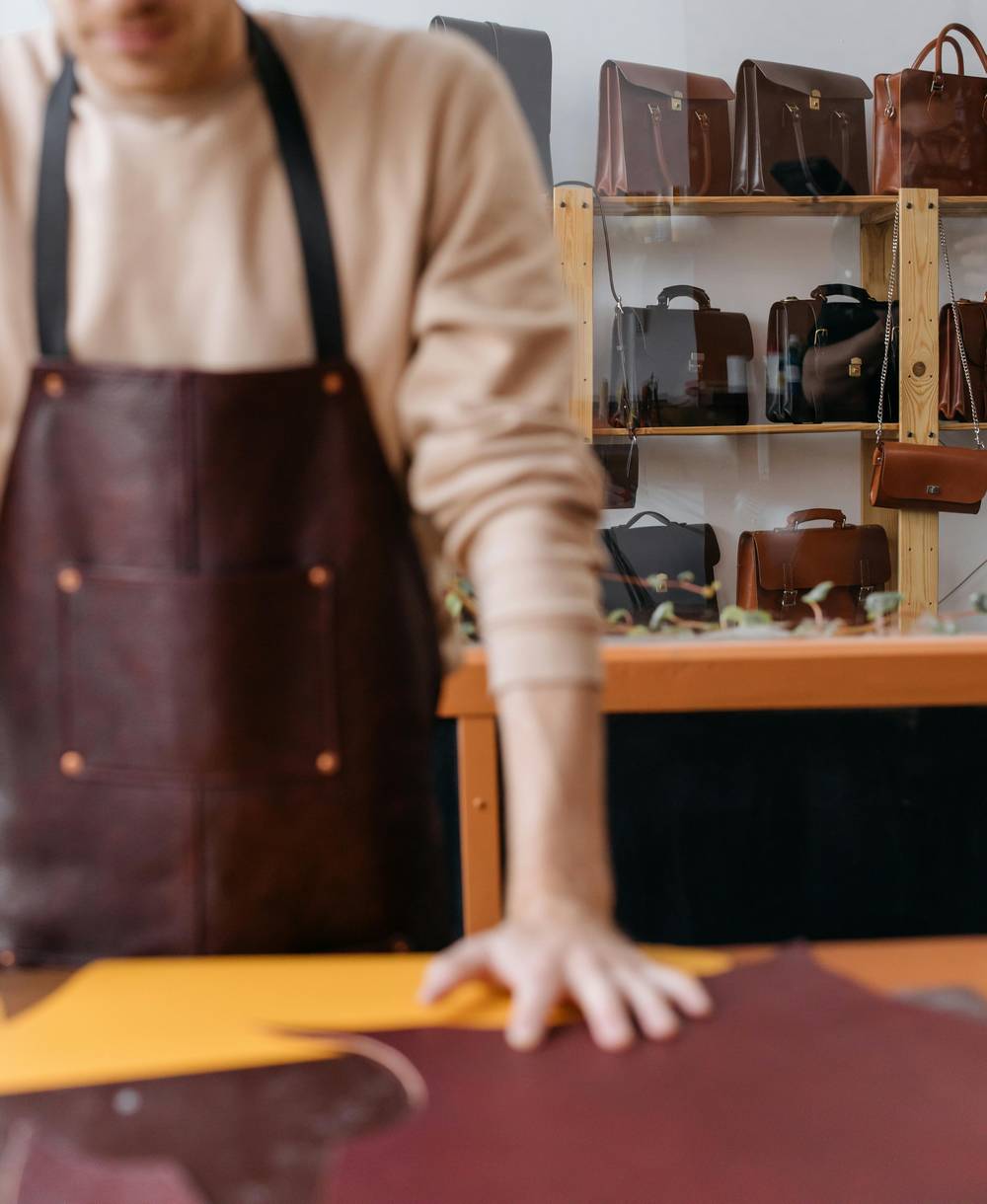 תיקון לתיק עור