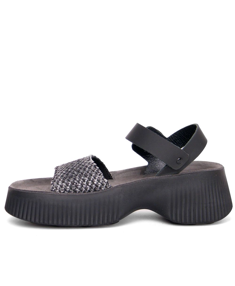 סנדלי פלטפורמה MAGDALIN שחור – תמונה 4