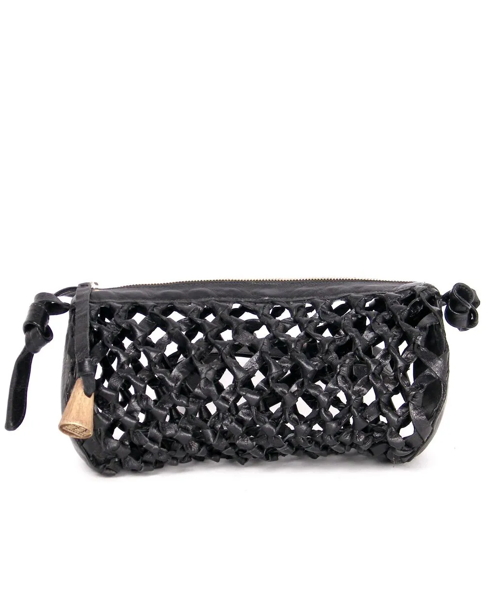 תיק מארוט קלוע עור שחור | ONE ONE FIVE – תמונה 10