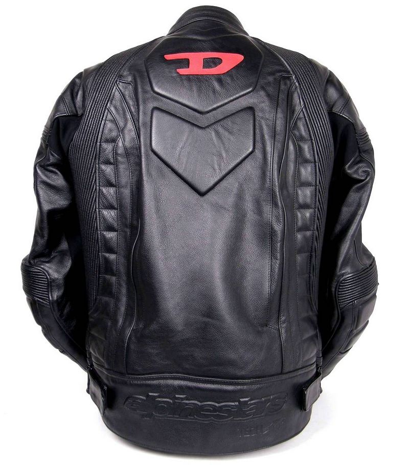 מעיל רכיבה ALPINESTARS X DIESEL – גב לאחר שדרוג הסמל האדום