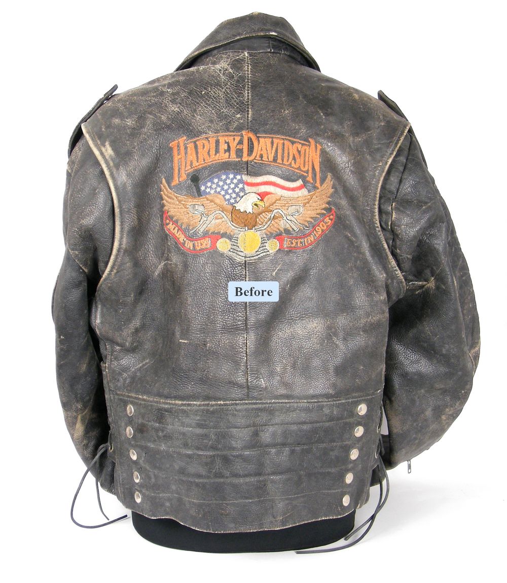 גב מעיל עור הארלי דיווידסון וינטג’ משנות ה־80 רקמת לוגו עם נשר ודגל ארה״ב, לפני שחזור