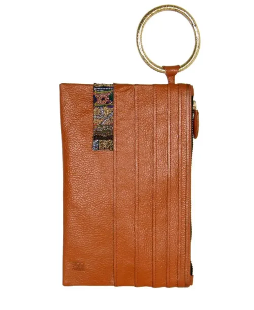 תיק מעטפה עור גוון טרקוטה מעצבת אורית לבנת דגם דהן (1)