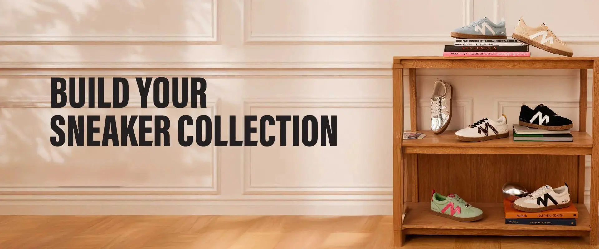 סניקרסים לנשים הבחירה שלך לכל עונה