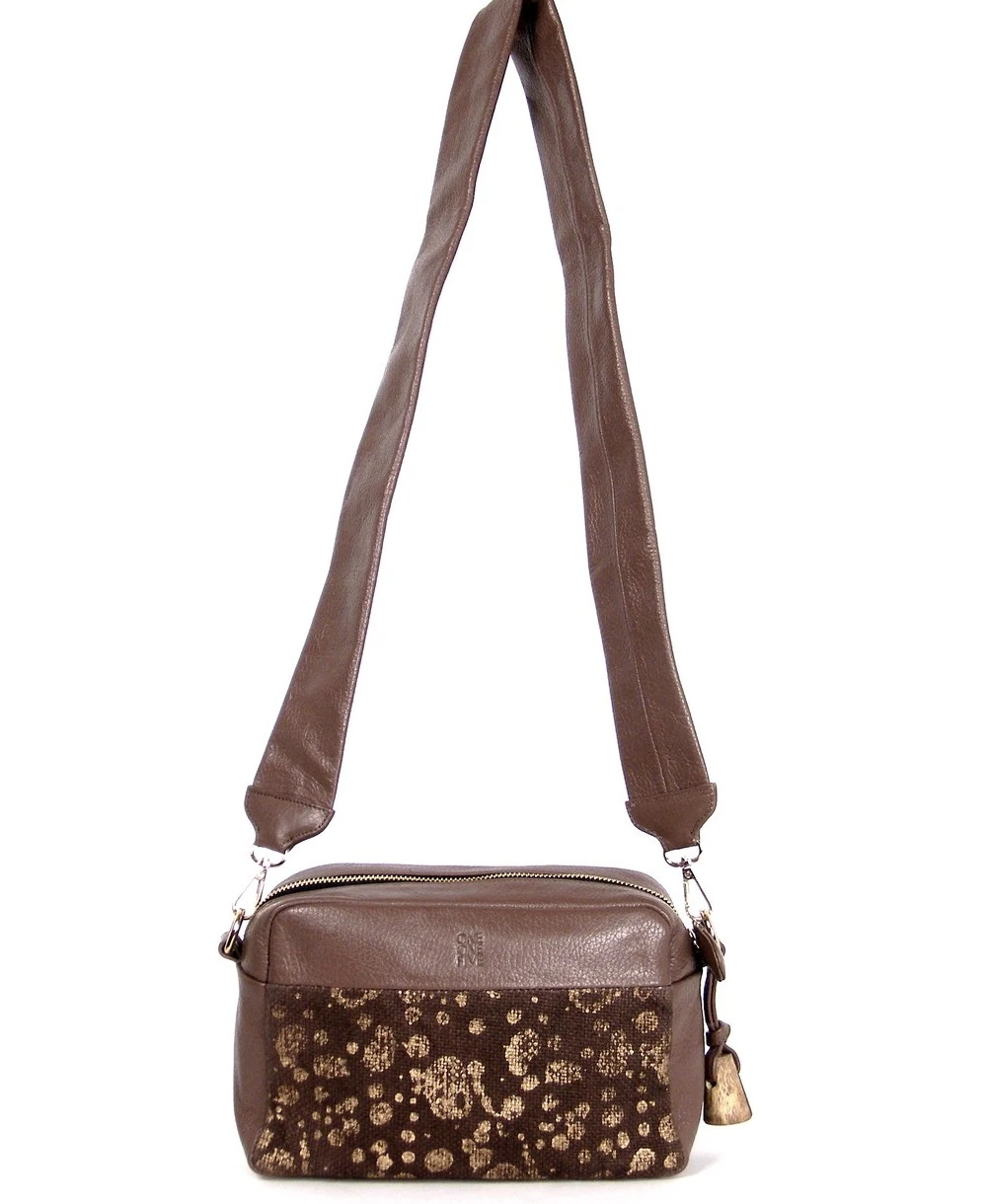 תיק לנשים קוֹסמֵטִי חום אדמה | ONE ONE FIVE – תמונה 2