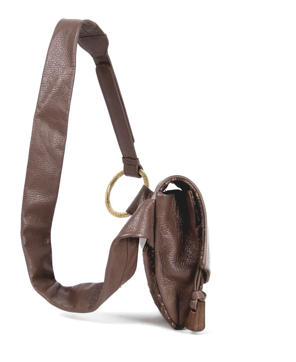 תיק פאוץ' לנשים חום אדמה | ONE ONE FIVE – תמונה 4