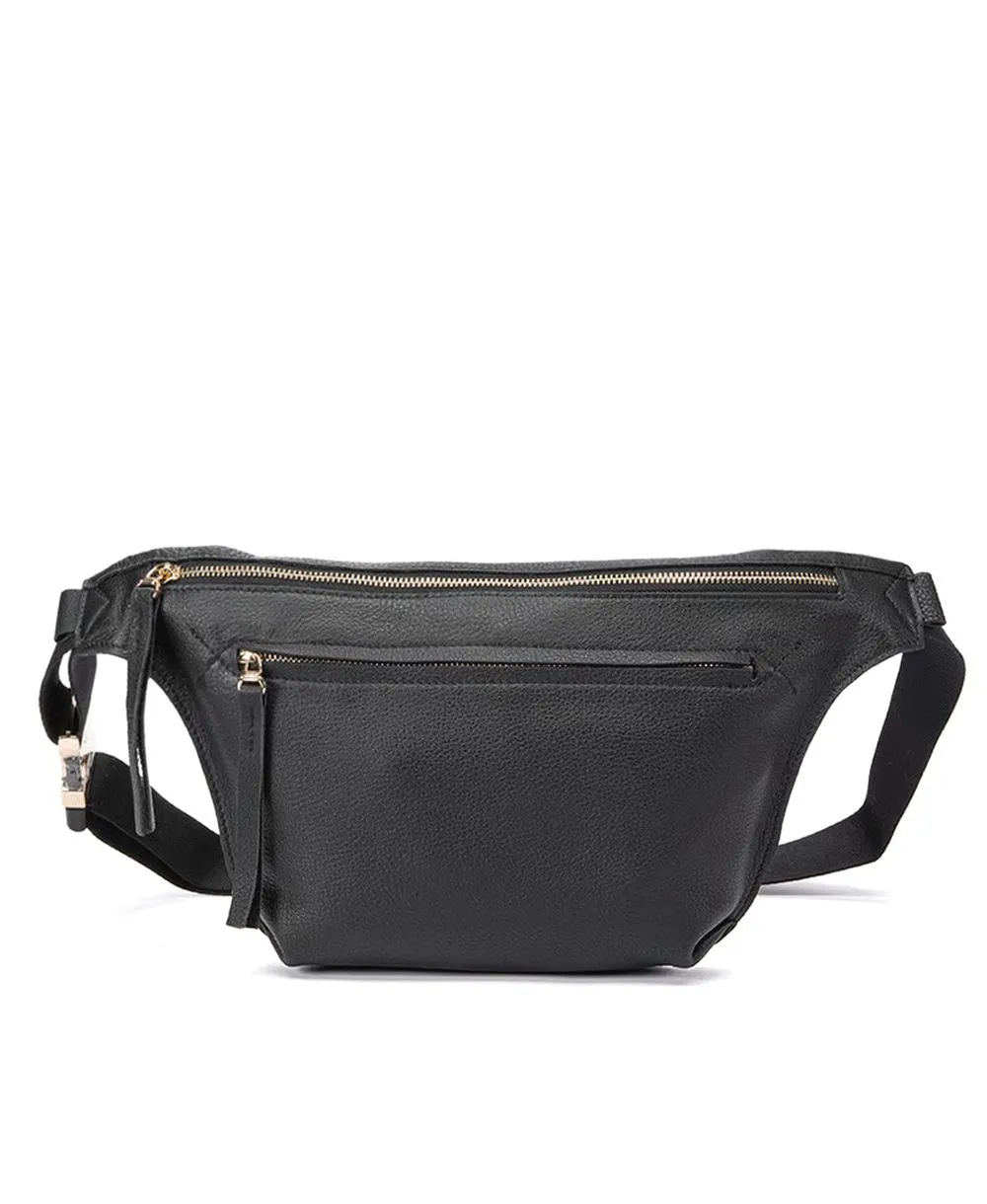 פאוץ' עור גדול לנשים אנה גולד בשחור עם אבזמי זהב בעיצוב נטע שדה