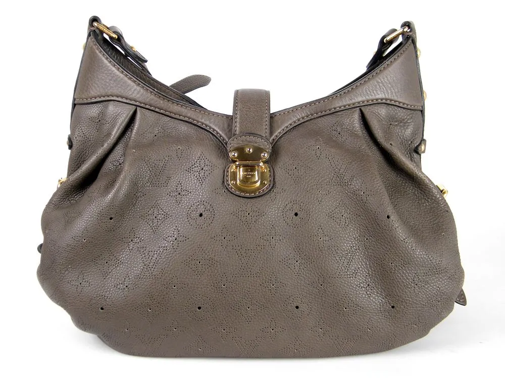 תיק Louis Vuitton Mahina לאחר חידוש – מבט קדמי
